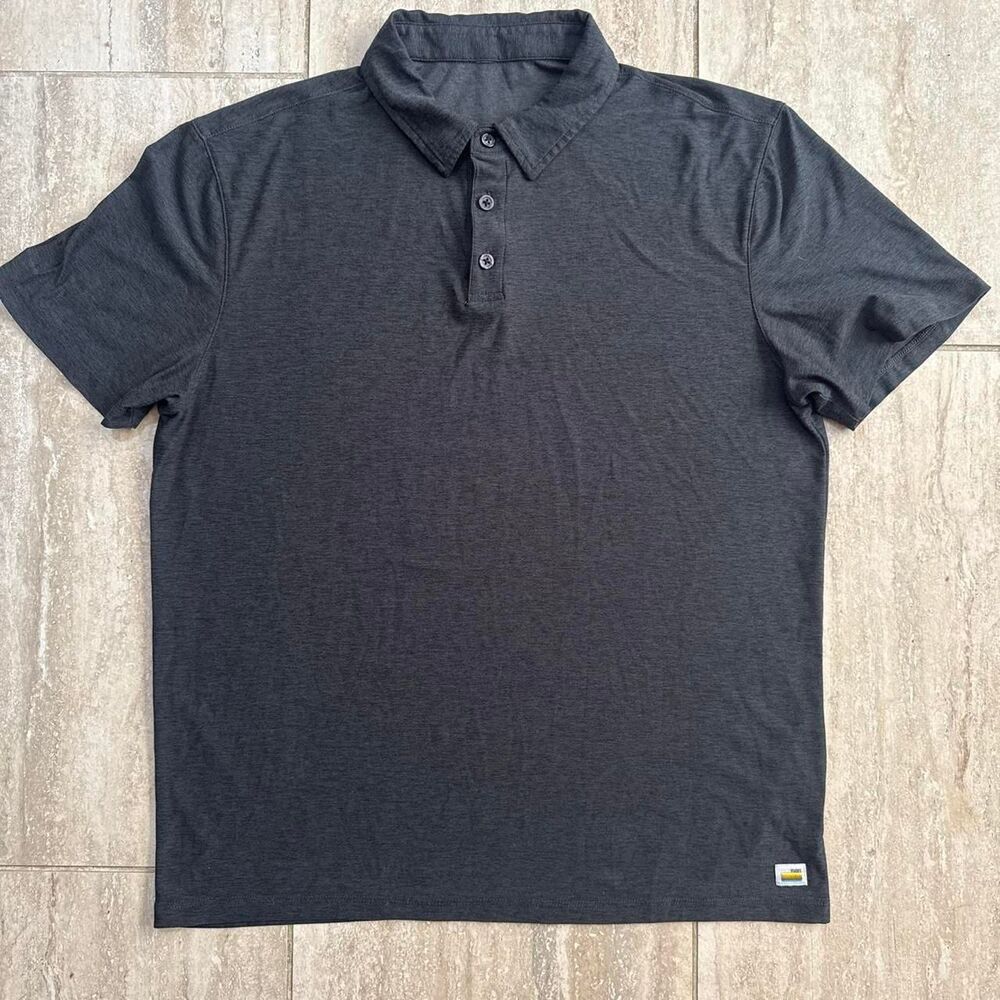 Vuori Strato Tech Polo Shirt Mens M Charcoal Heather Gray Performance Golf Gym
